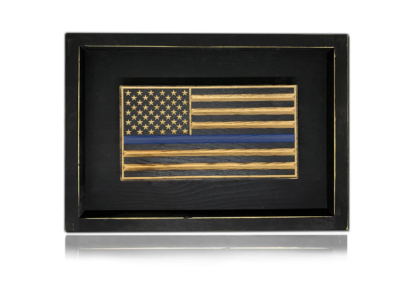 desk flag blue line black frame