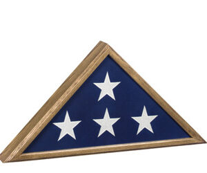 memorial flag case oak 5'x9 1/2'